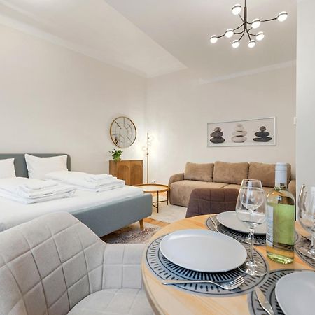 Cozy City Apartment - 15 Min To City-Centre - Contactless 24H Check-In Vienna Exterior photo